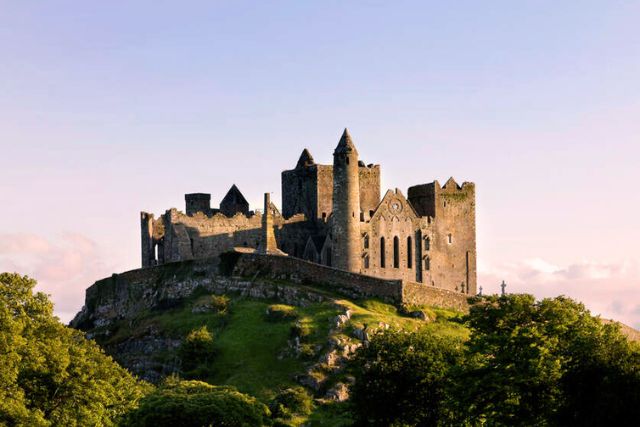 Kurzreise: Irlands Osten - Rock of Cashel Kurzreise: Irlands Osten - Rock of Cashel