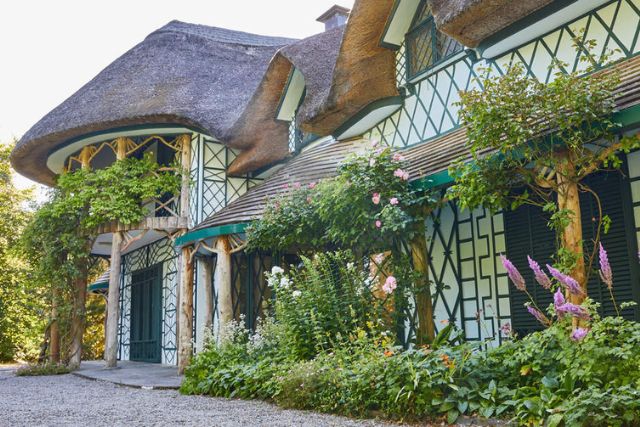 Kurzreise: Irlands Osten - Kilkenny Castle Kurzreise: Irlands Osten - Swiss Cottage